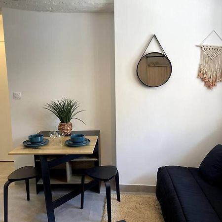 Petit Cocon Douillet Climatise Pour 2 Pers Apartman La Crau Kültér fotó